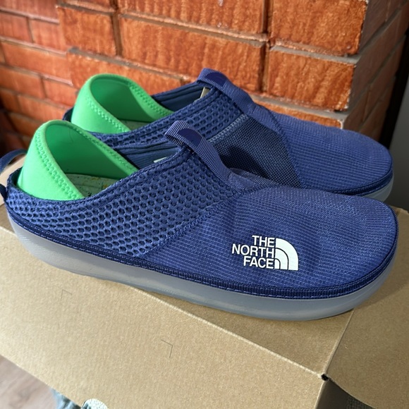 ❌SOLD❌North Face Base Camp Mule - Picture 2 of 10